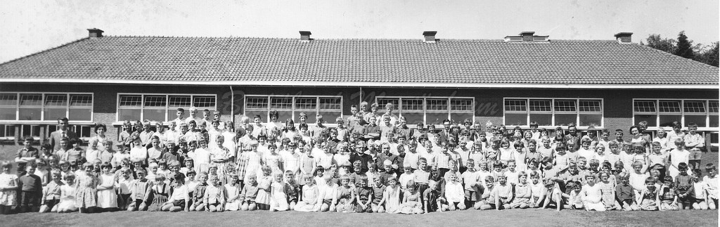 Lage school 1962- overzicht.jpg