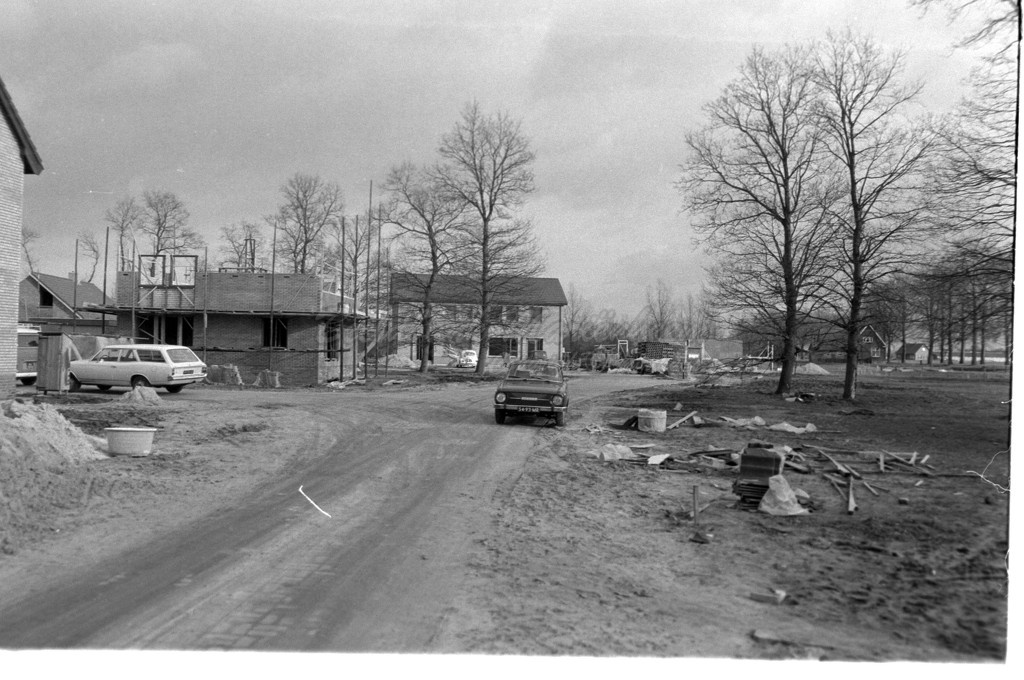 1974,marienheem,bouw (1).jpg