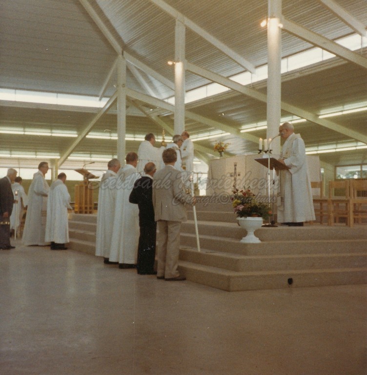 1977 40 jaar parochie_0002.jpg