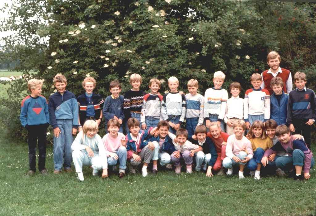 5e klas 1984.JPG