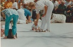 1986 Babykruipwedstrijd Margreet en Sanne Bakkenes 5